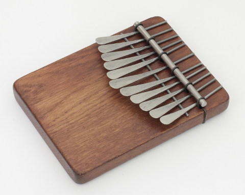 Instrument kalimba- 216
