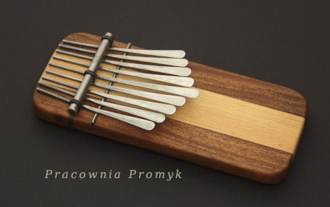 Instrument kalimba- 524