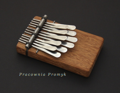 Instrument kalimba- 526