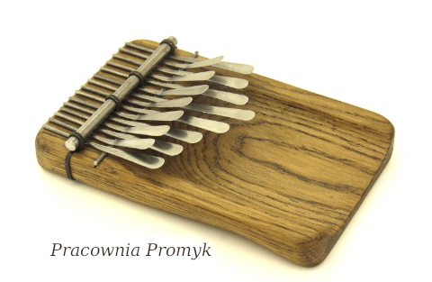 Instrument karimba- 562