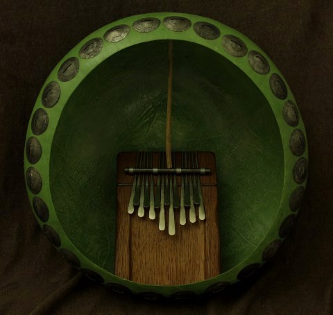Instrument karimba-rezonator 35