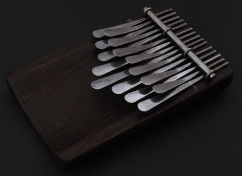 Instrument karimba 124