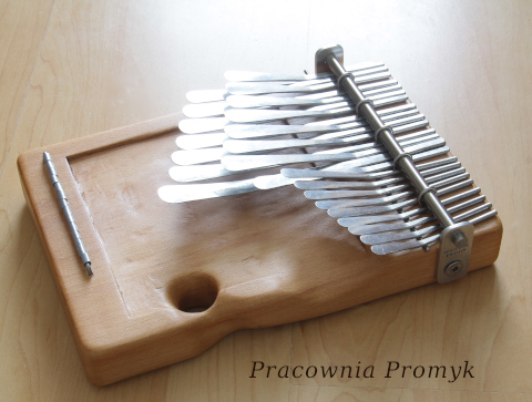 Instrument mbira-dza-vadzimu 694