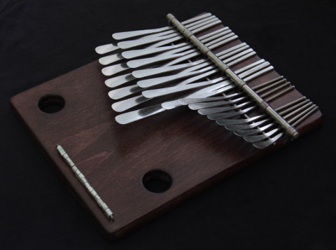 Instrument mbira 190